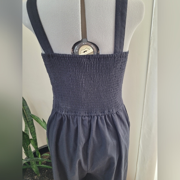 Abercrombie & Fitch Navy Jumpsuit size large & tall - Picture 5 of 9